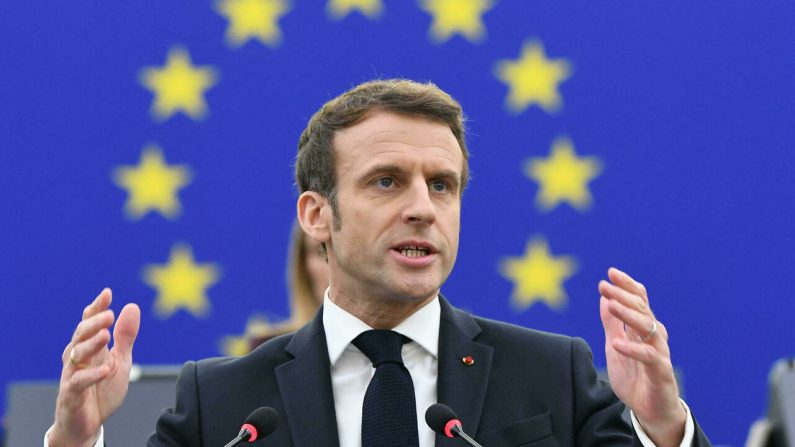 Lima Tahun Presiden Macron di Panggung Internasional